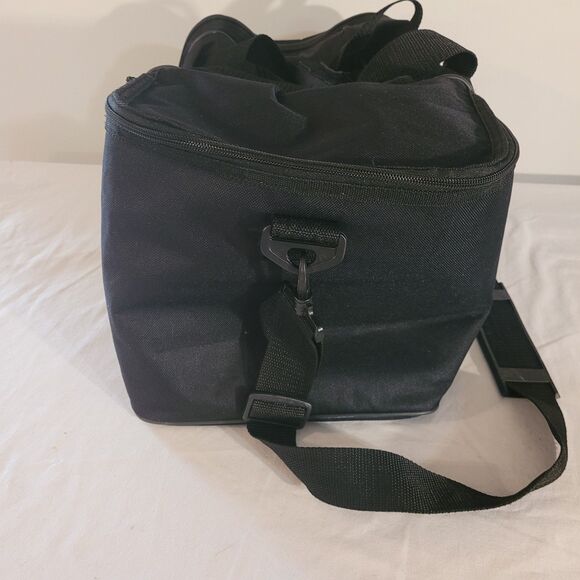 Black Gym/sports Bag W/Side Cooler - Picture 6 of 11